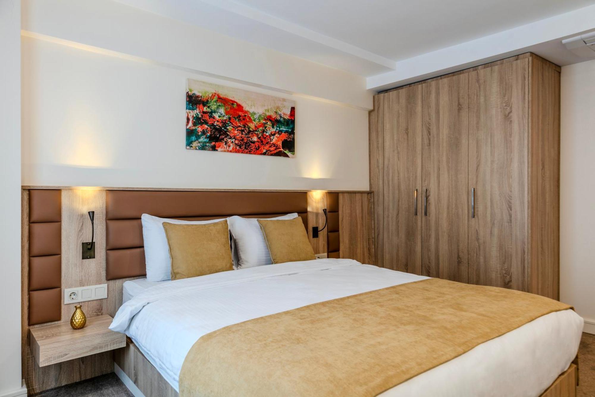 Roys Hotel & Suites Istanbul Exterior foto
