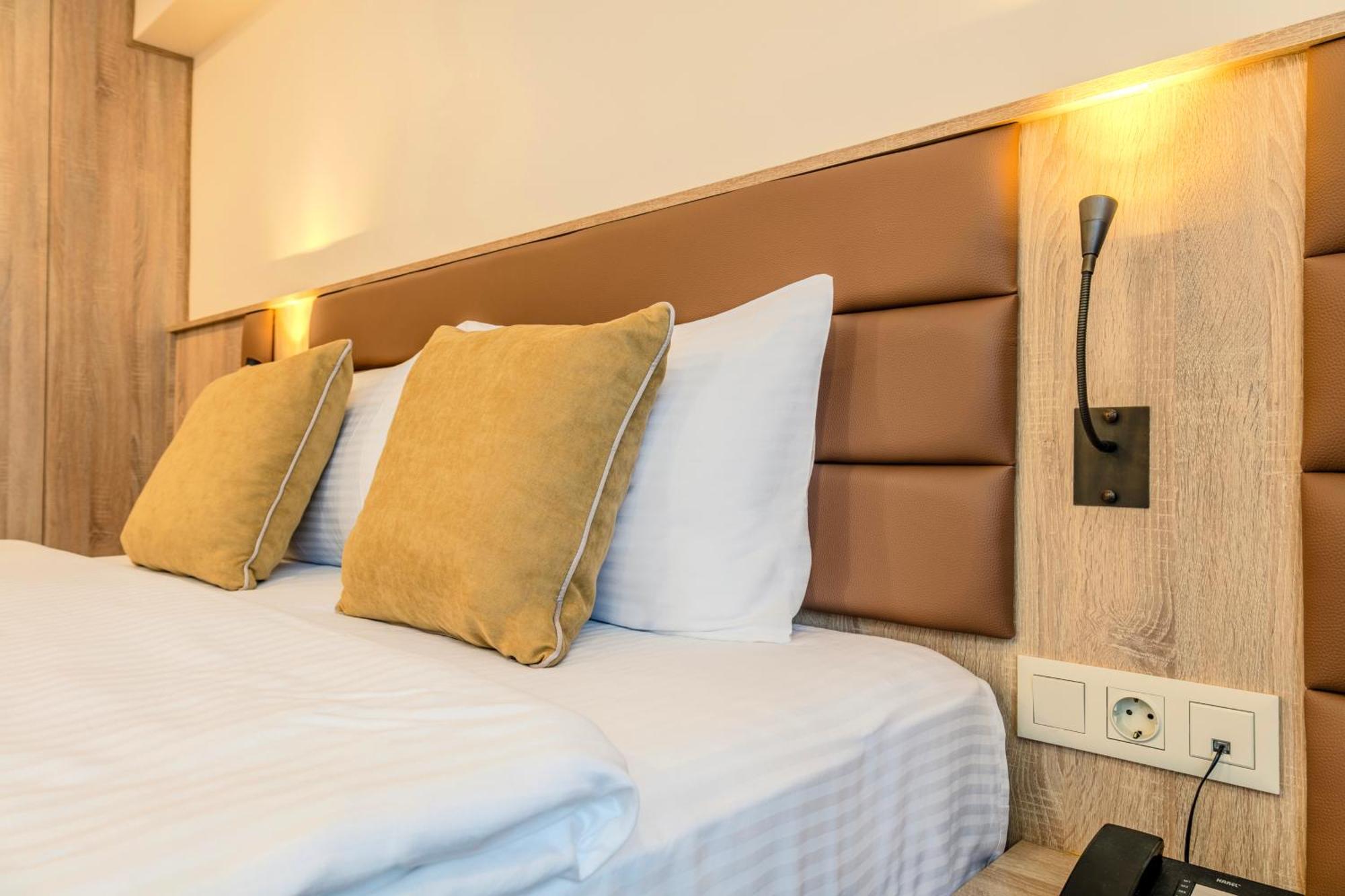 Roys Hotel & Suites Istanbul Exterior foto