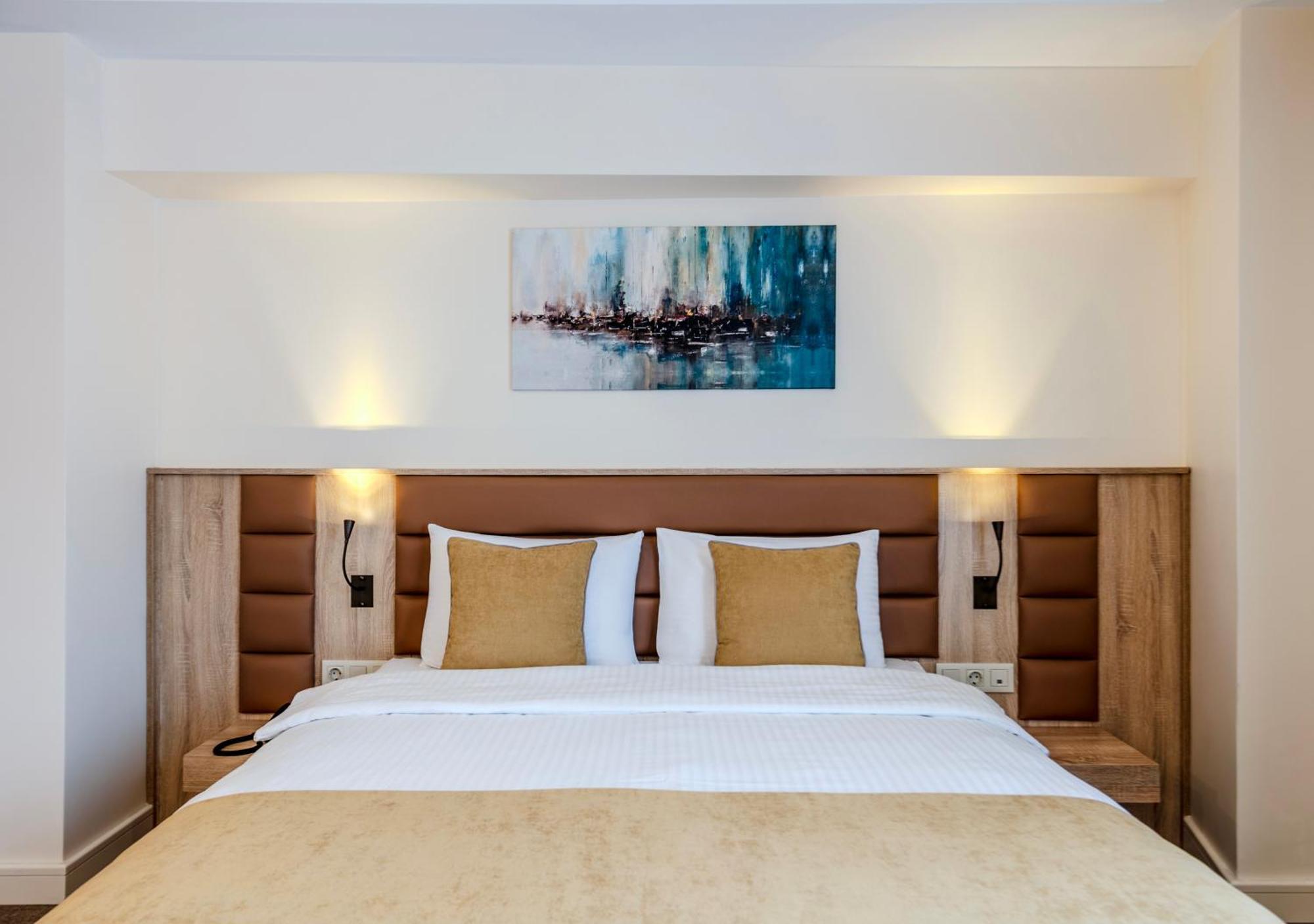 Roys Hotel & Suites Istanbul Exterior foto